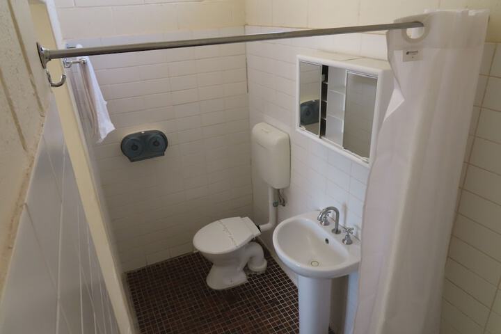 Room 14 of 67