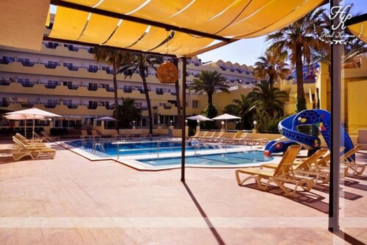 Pool 30 of 58