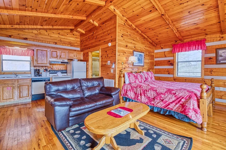 Exterior of Kears Mountain Magic by Jackson Mountain Rentals
