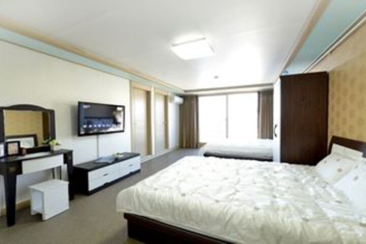 Guest Suite Photo