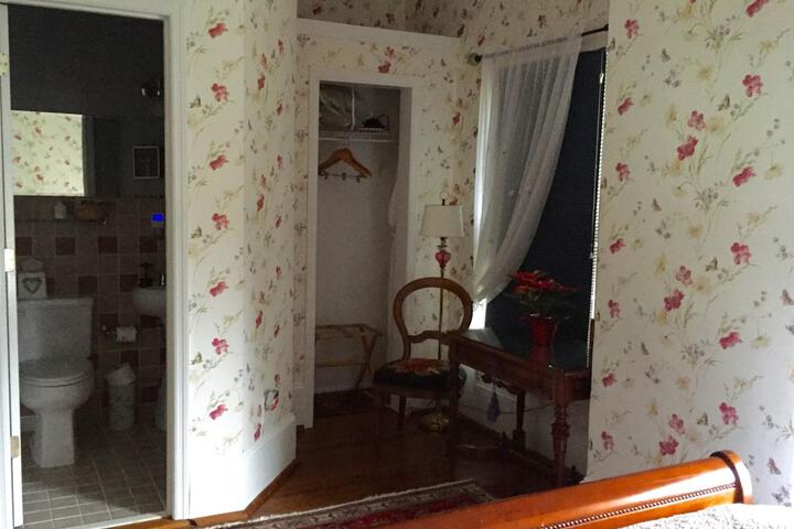 Room 20 of 69