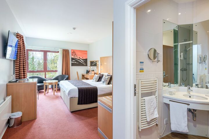 Room 20 of 68