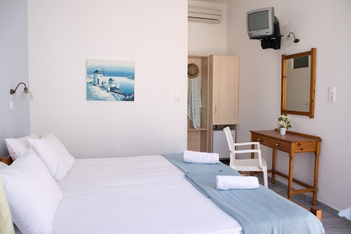 Vanity Photo
