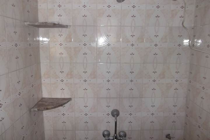 Room 14 of 20