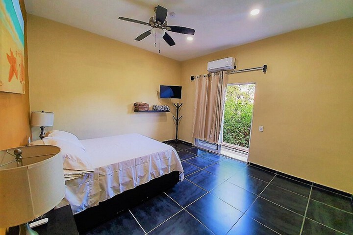Room 11 of 46