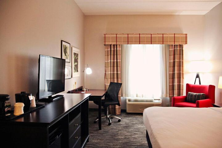 Standard | King Bed (5 of 11)