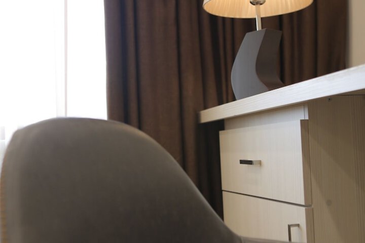 Room 16 of 59