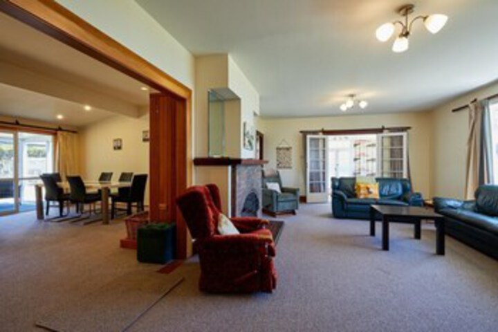 Room 18 of 46
