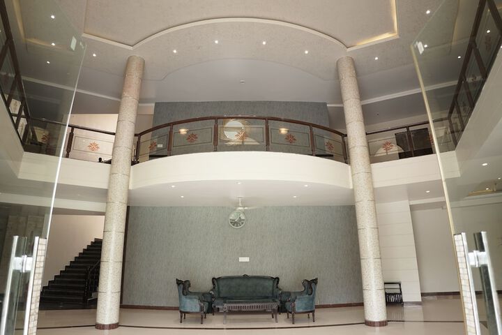 Hotel Interior 4 of 41