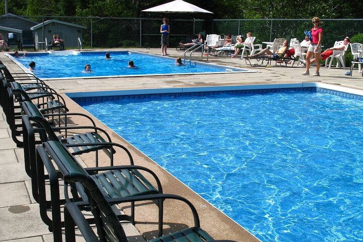 Pool 31 of 65