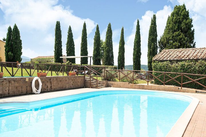 Pool 68 of 119