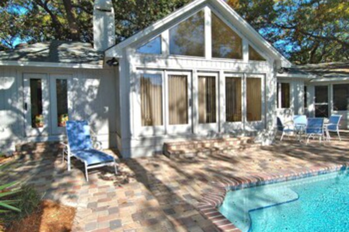 Pool 12 of 23