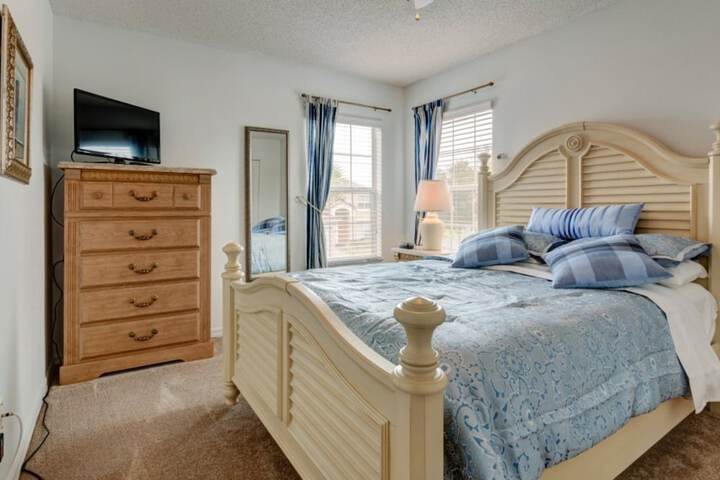 Room 3 of 37
