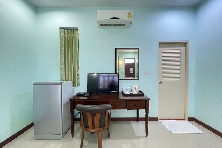 Room 14 of 36