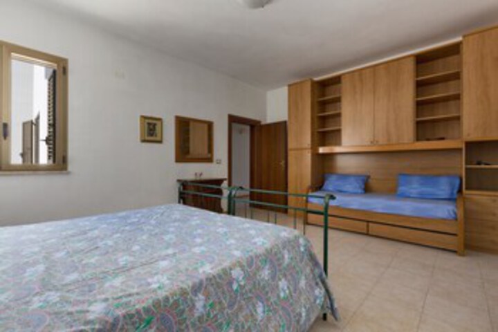 Room 80 of 113
