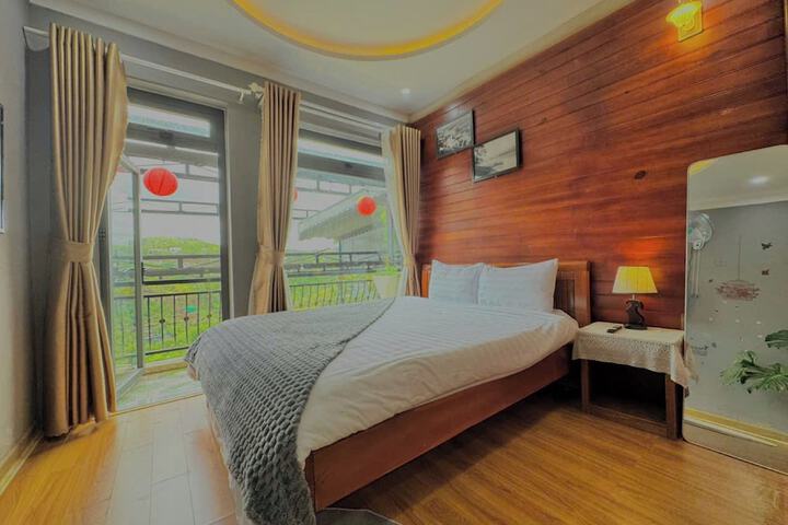 Room 65 of 146