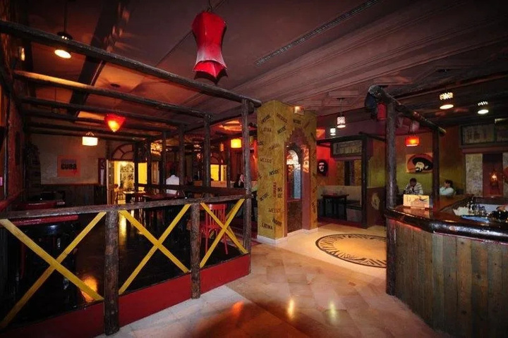 restaurant