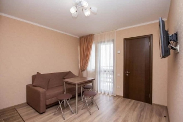 Room 20 of 34