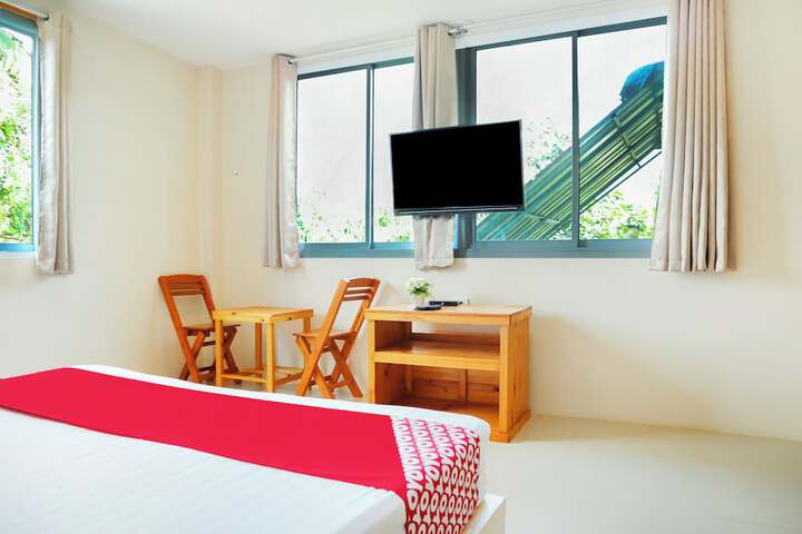 Room 18 of 37