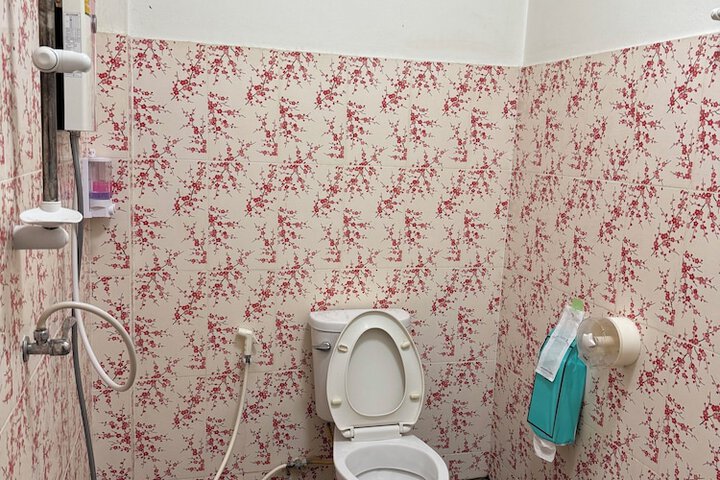 Room 47 of 56