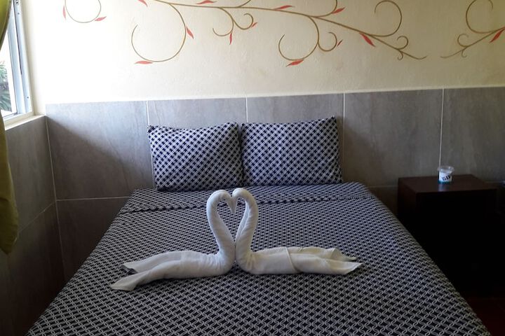 Room 9 of 50