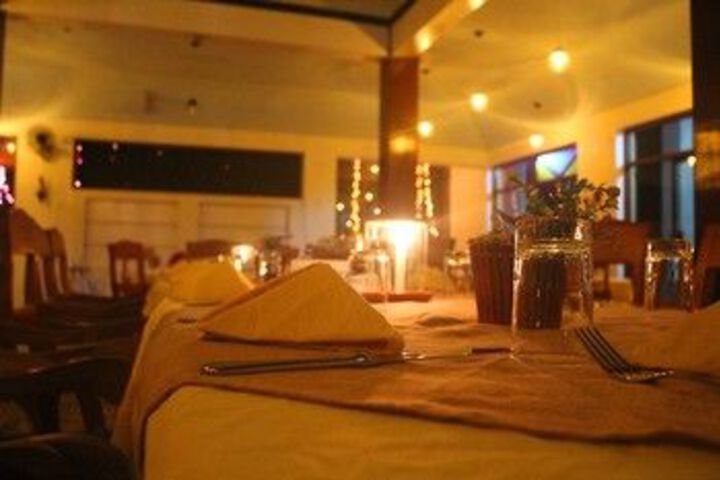 Dining 109 of 112
