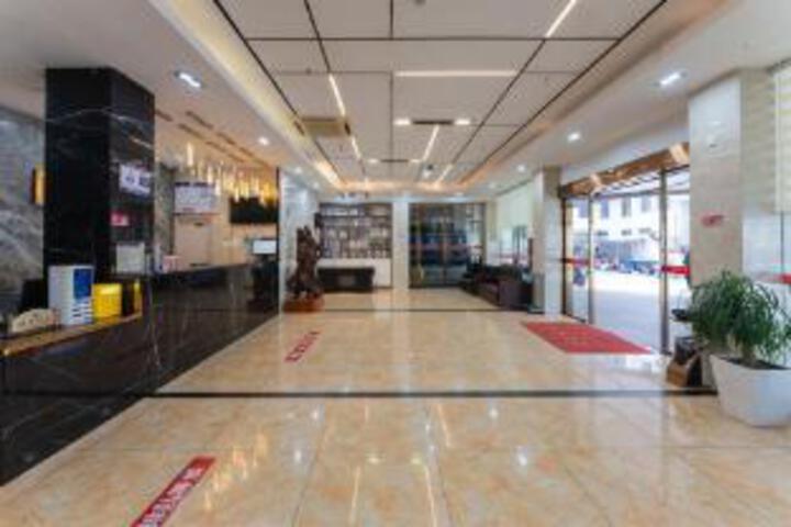 Huaxin Hotel