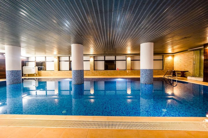 Pool 42 of 146