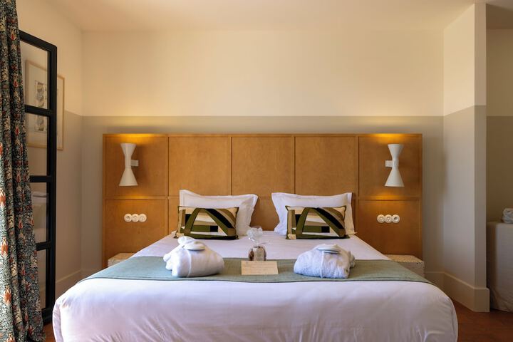 Room 8 of 30