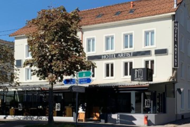 Hotel 19 of 22