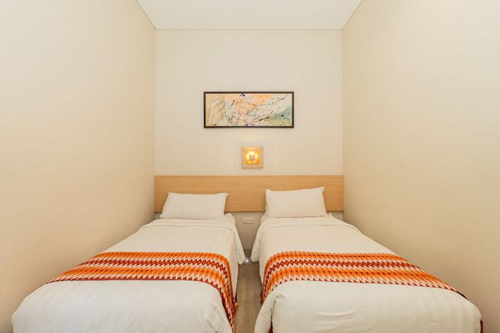 Room 63 of 111