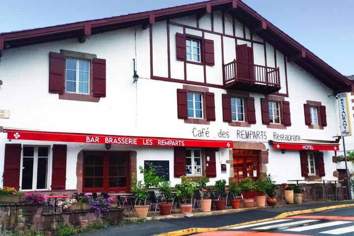 Hotel des Remparts