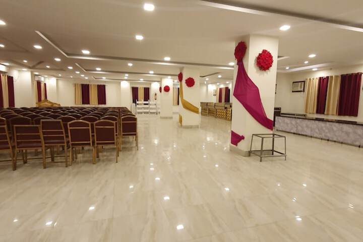 Ballroom/Hall 23 of 40