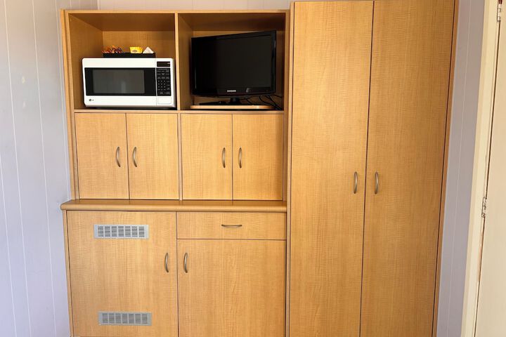 Room 9 of 52