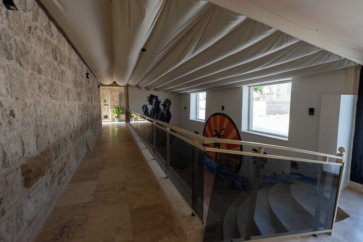 Hotel Interior 82 of 93