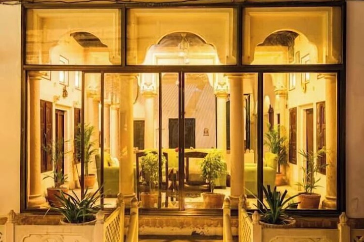Hotel 40 of 44