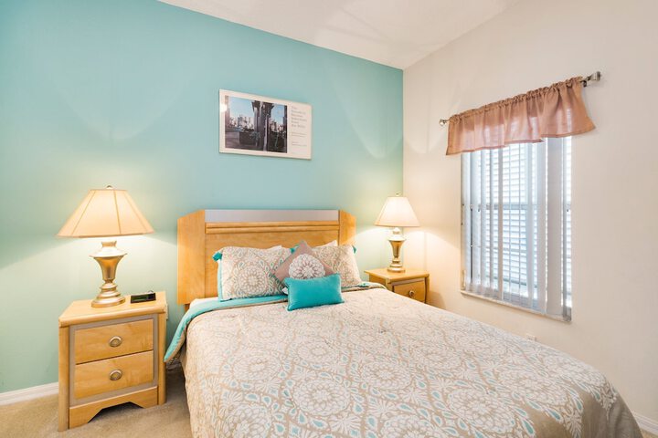 Room 2 of 43
