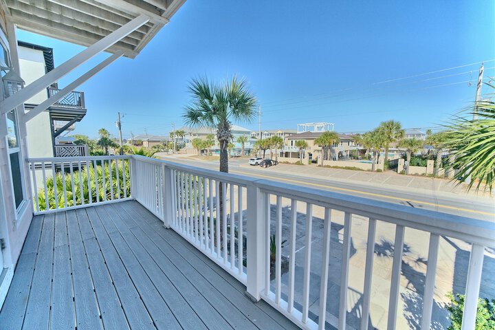 Terrace/Patio 196 of 200