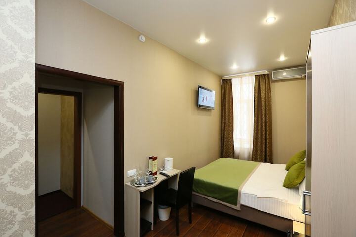 Room 18 of 54