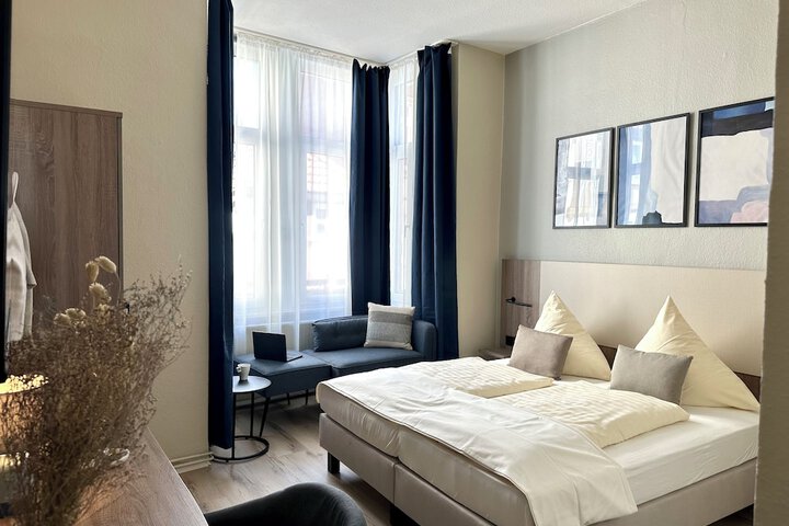 Room 29 of 44