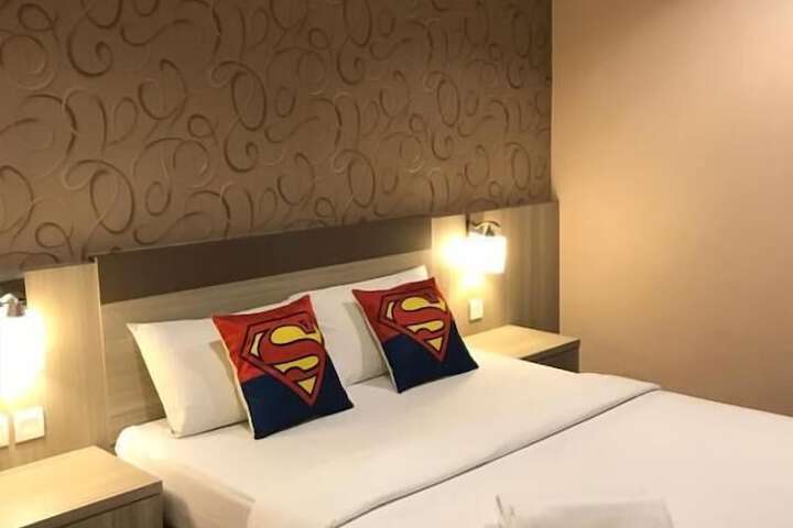 Room 18 of 45