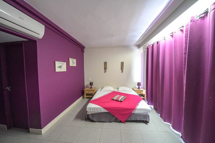 Room 20 of 93