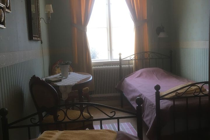 Room 15 of 71