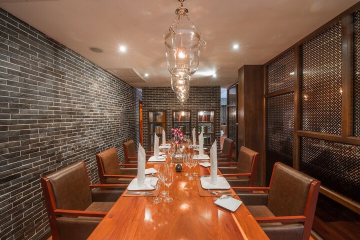 Dining 57 of 101