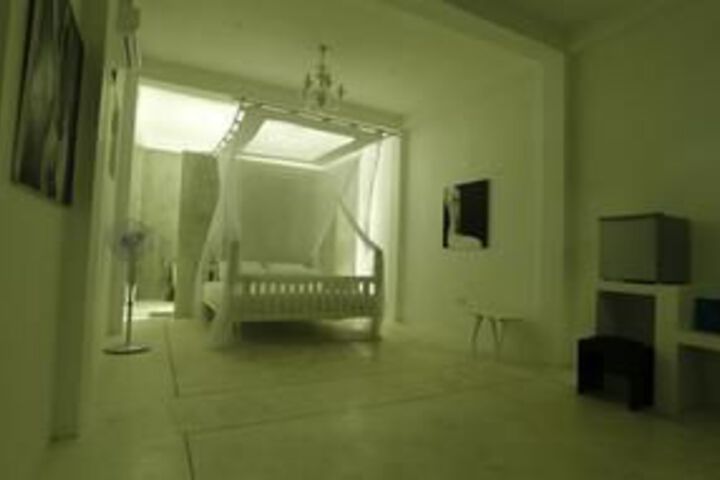 Room 17 of 20
