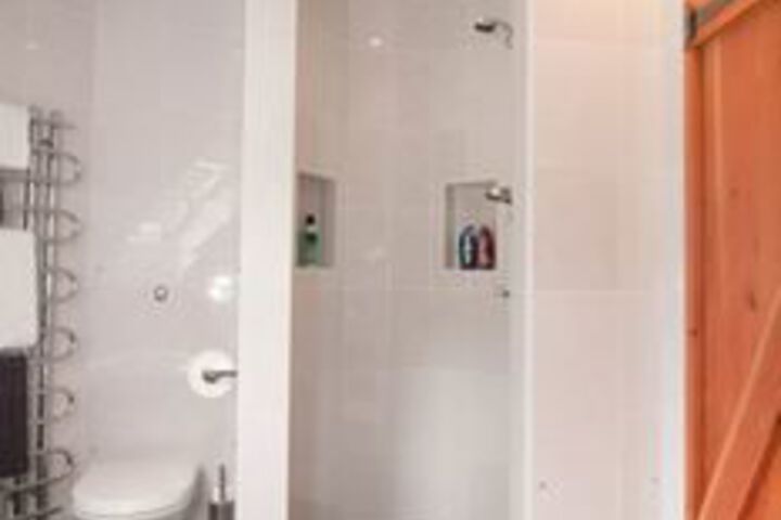 Room 3 of 11