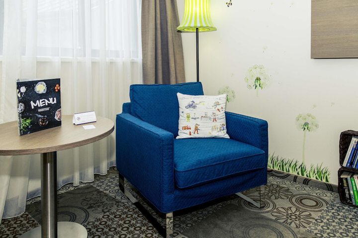 Room 41 of 169
