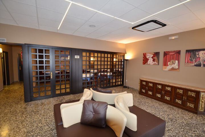 Hotel Interior 22 of 29