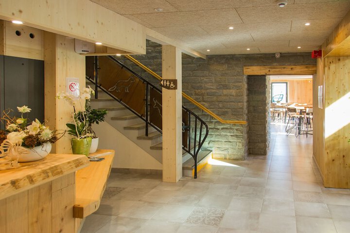 Lobby Entry