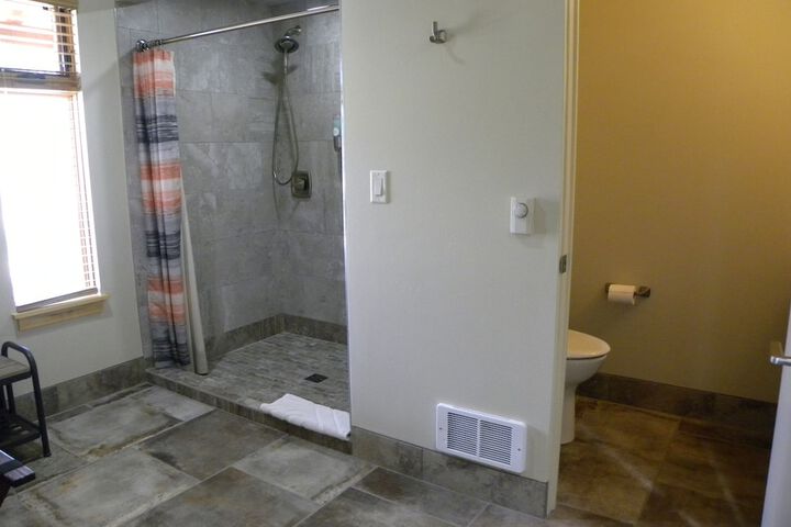 Room 26 of 41